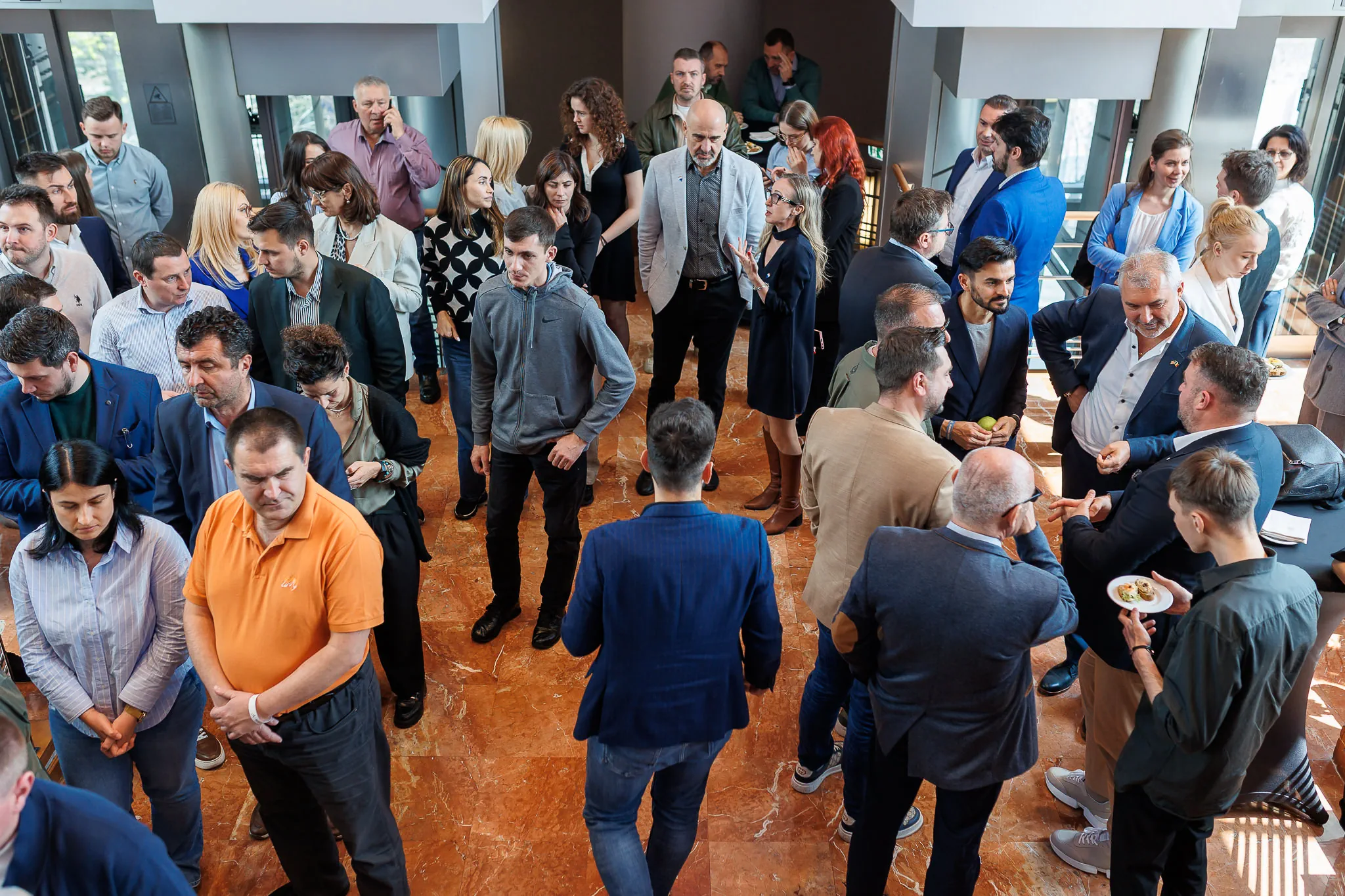 ASIC - Lens of Alex - 3919