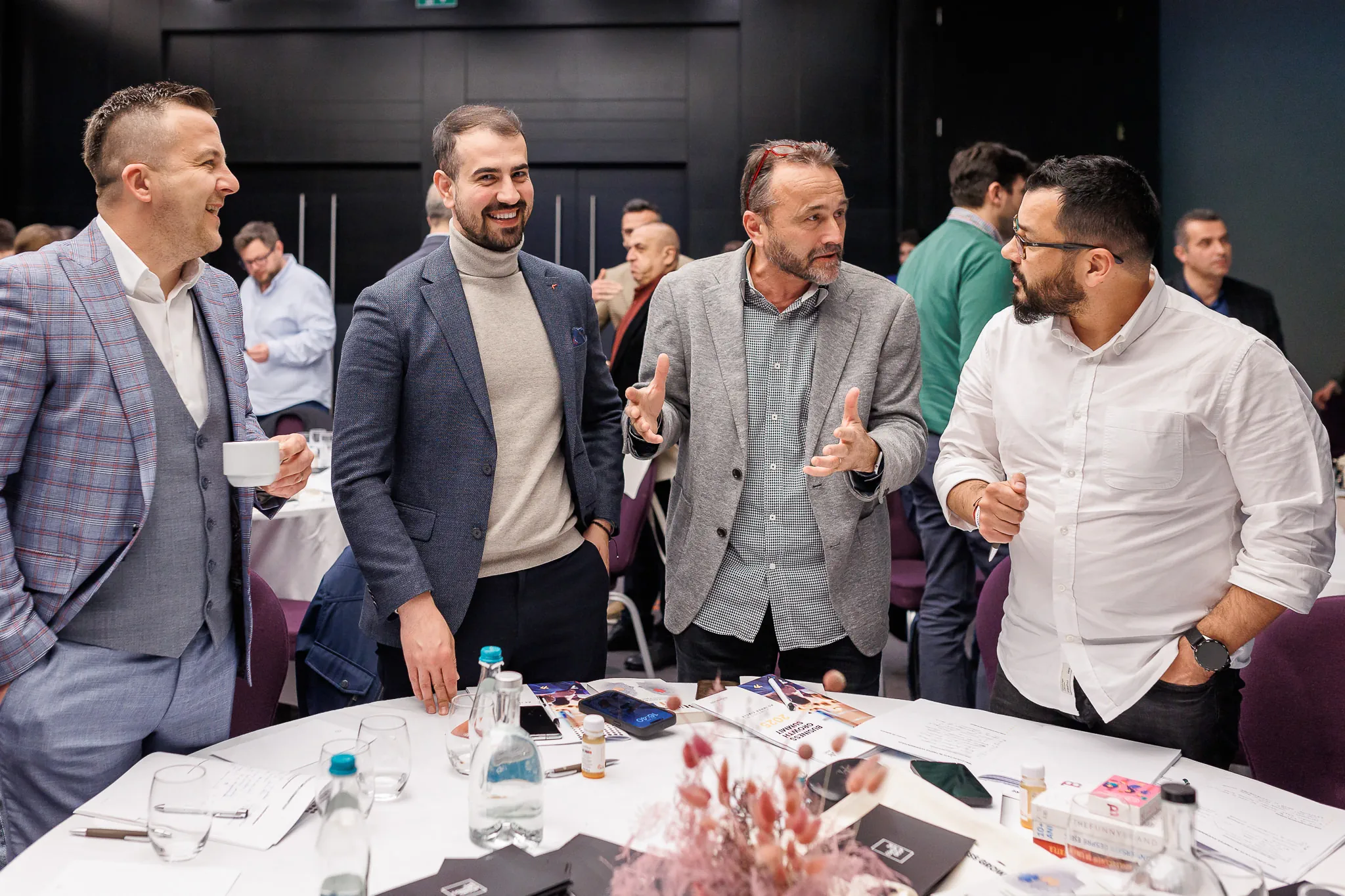 ASIC - Lens of Alex - 4759